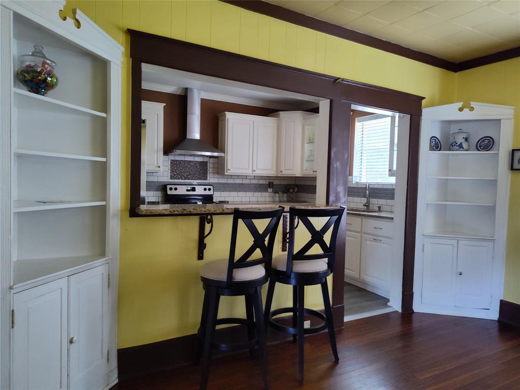 401 Powers Street Property Photo 5