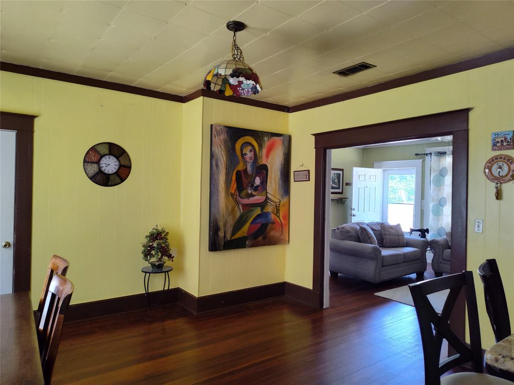 401 Powers Street Property Photo 6