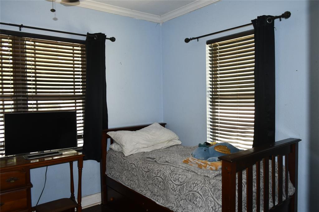 401 Powers Street Property Photo 11