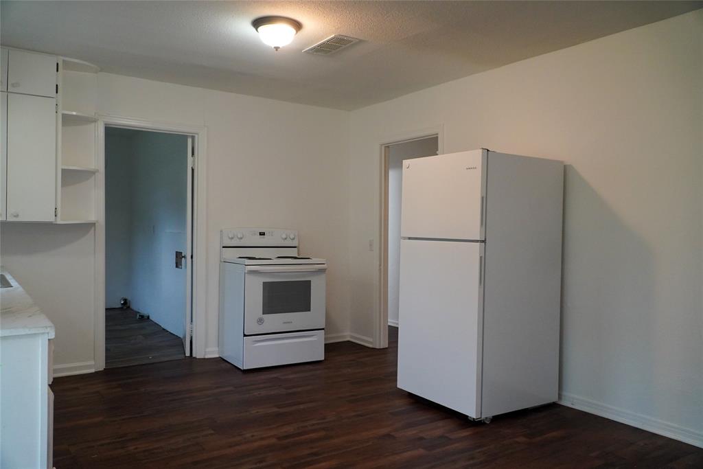 403 N Fairview Street Property Photo 13