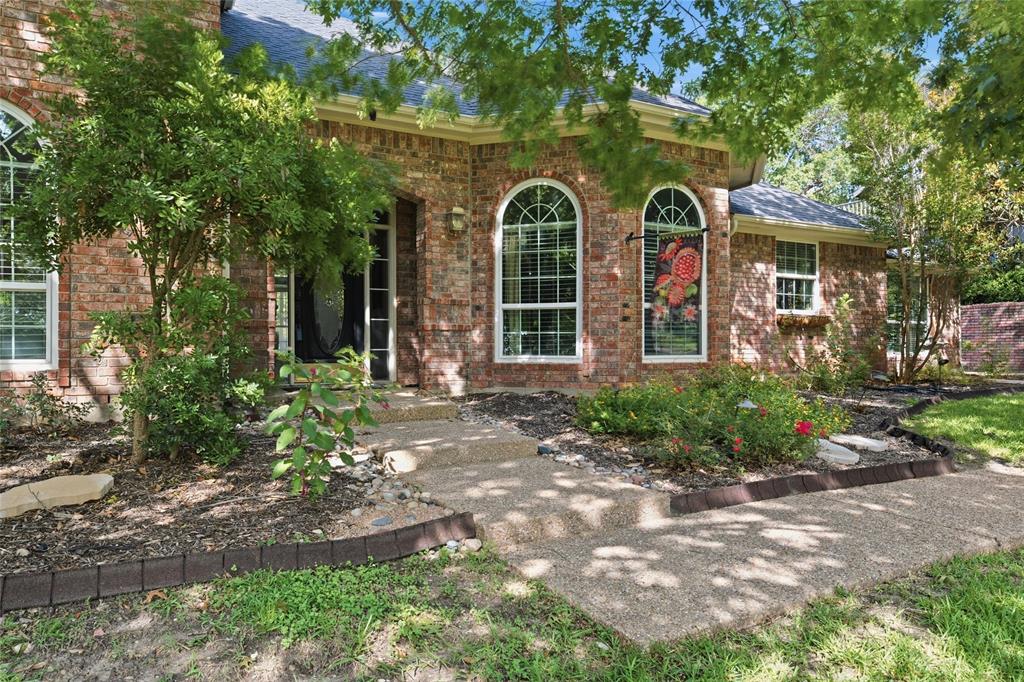 418 Riverview Drive Property Photo 3