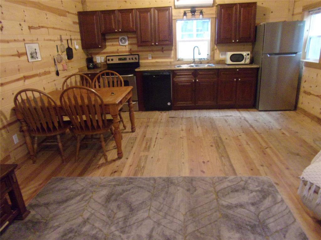 111 Ridgewood Lane Property Photo 16