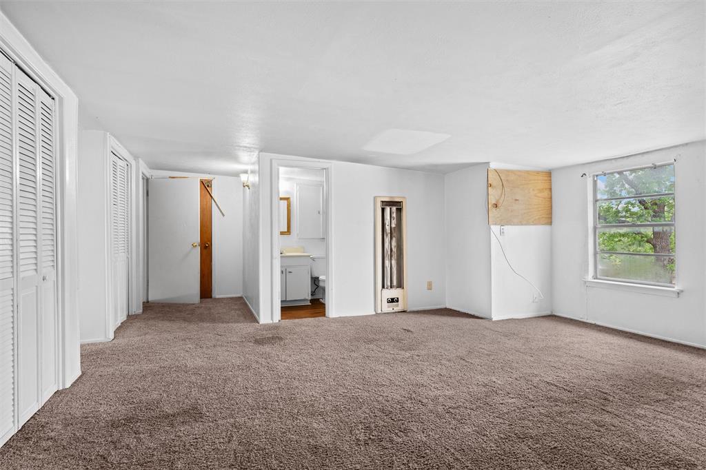 101 W Park Row Drive Property Photo 23