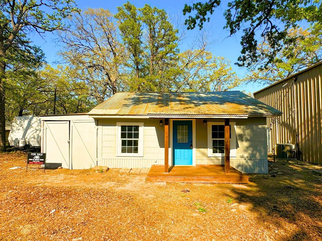 310 Cedar Point Circle Property Photo 1