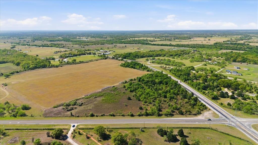 2114 Fm 933 Property Photo 5