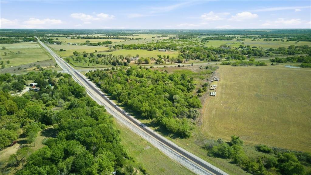 2114 Fm 933 Property Photo 11