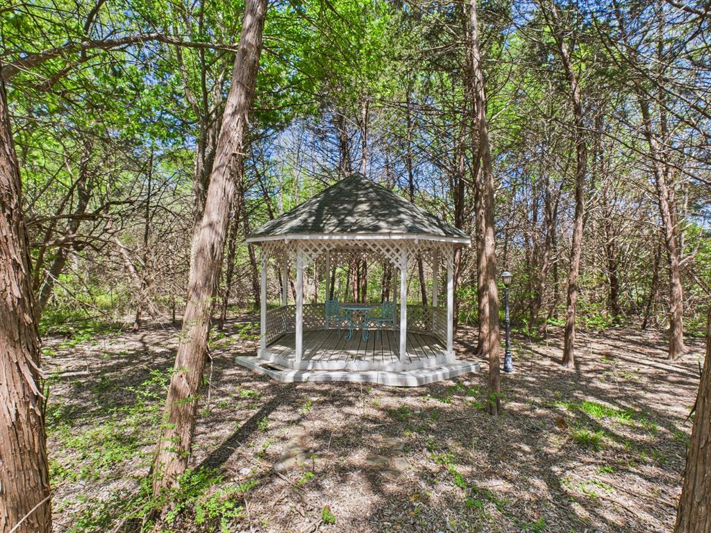 6441 Bois D Arc Circle Property Photo 4