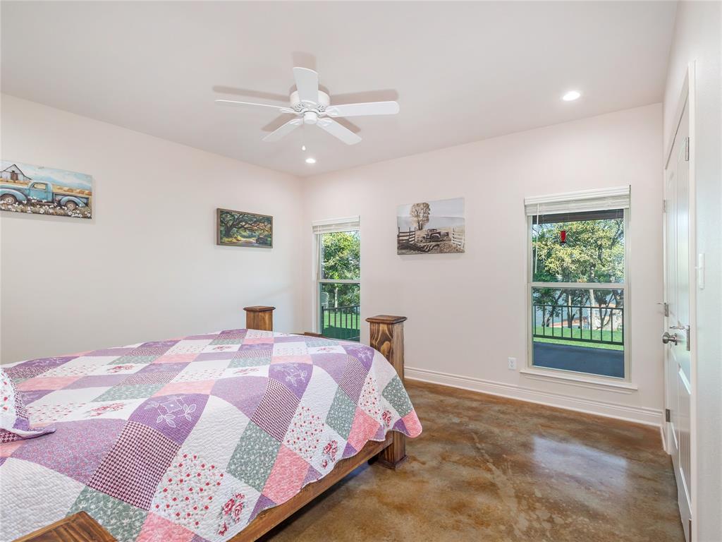 10251 Cliff Drive Property Photo 19