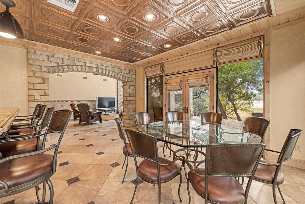 694 Scenic Circle Property Photo 12