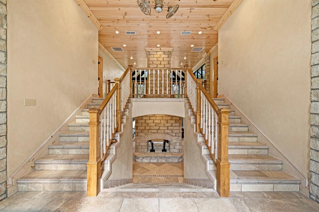 694 Scenic Circle Property Photo 14