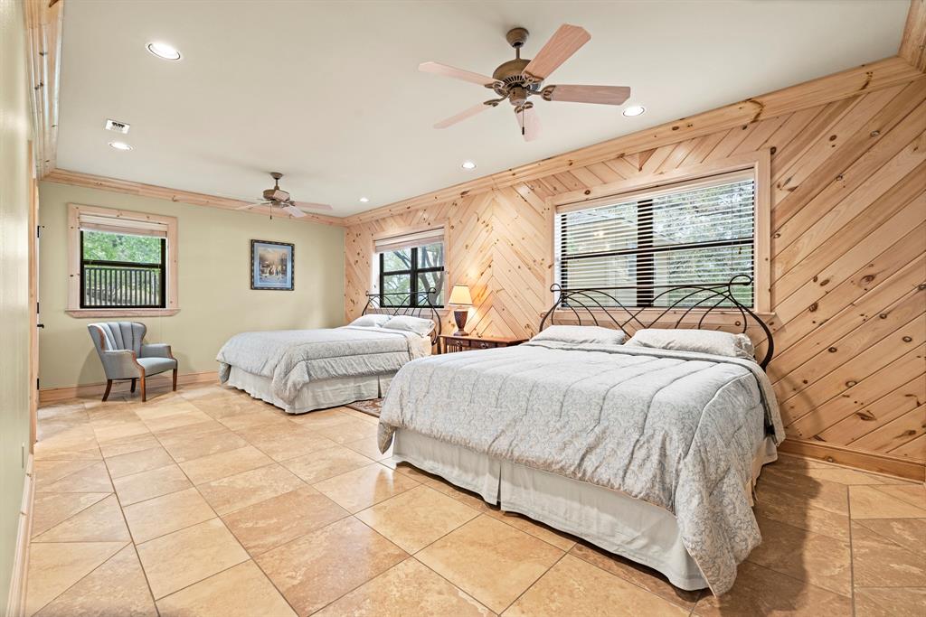 694 Scenic Circle Property Photo 17
