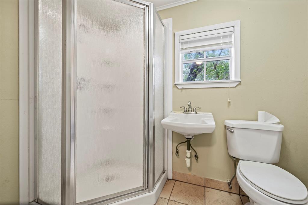 694 Scenic Circle Property Photo 27
