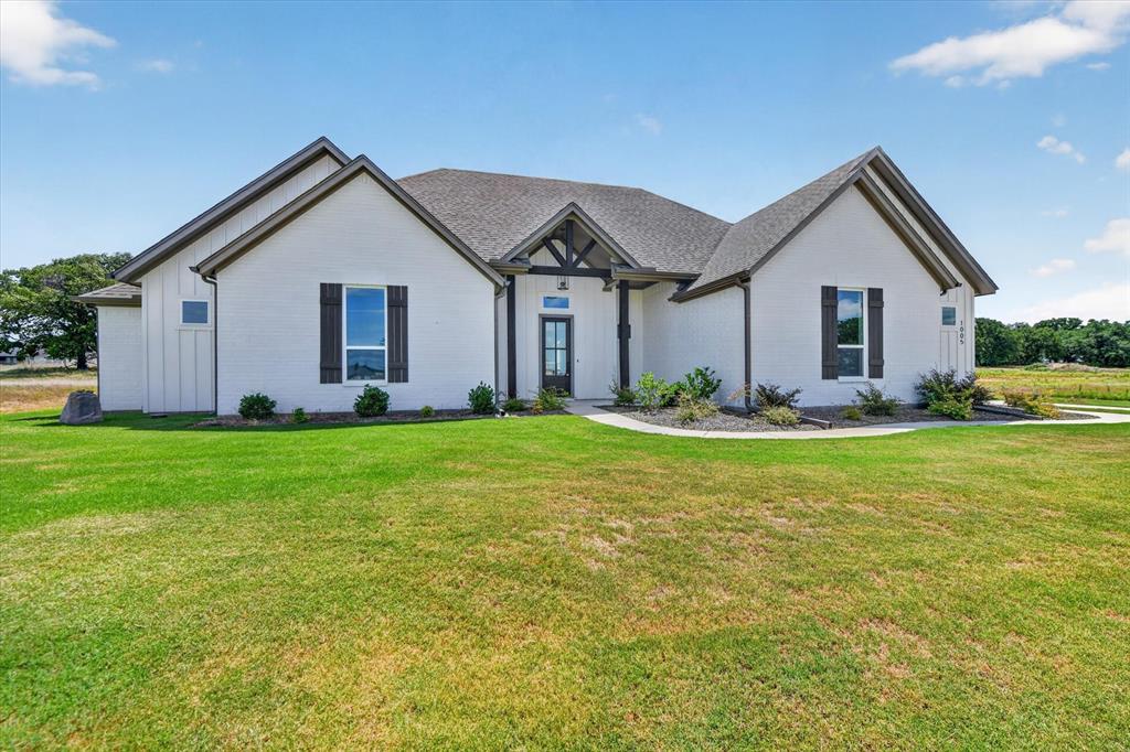 1005 Ronnie Court Property Photo 1
