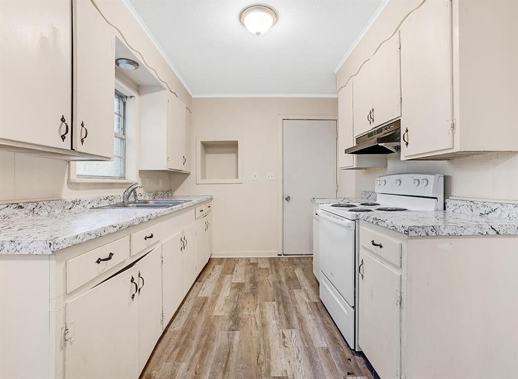 3007 Hollywood Street Property Photo 10