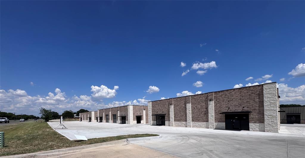 13008 S Fm 730 Property Photo 5