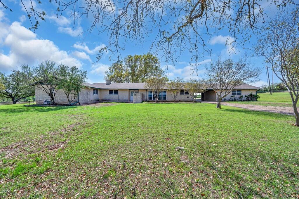 596 Saffle Road Property Photo 1