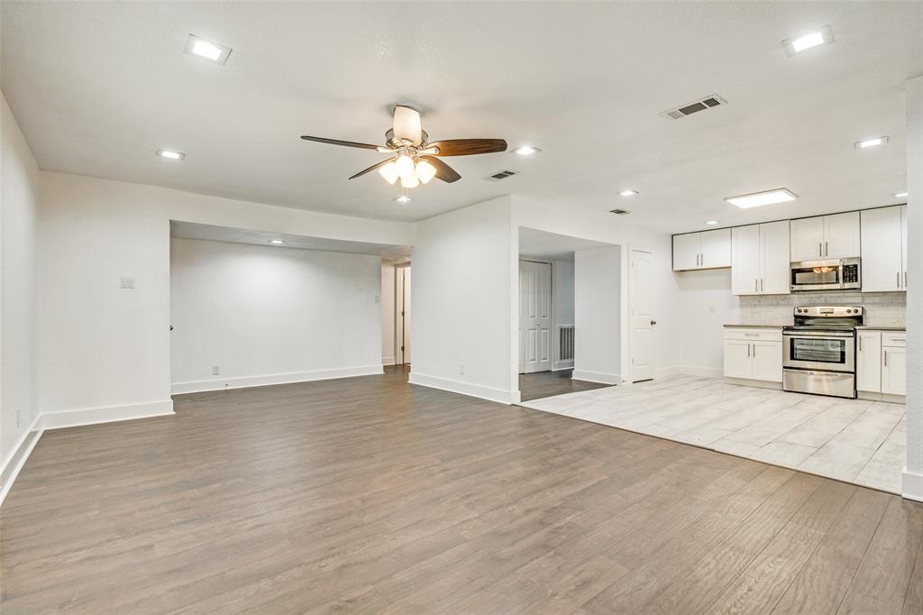 310 Thistle Drive Property Photo 4