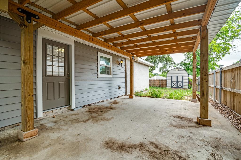 310 Thistle Drive Property Photo 11