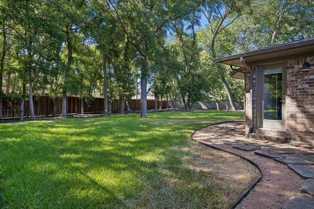 732 Creek Valley Court Property Photo 33