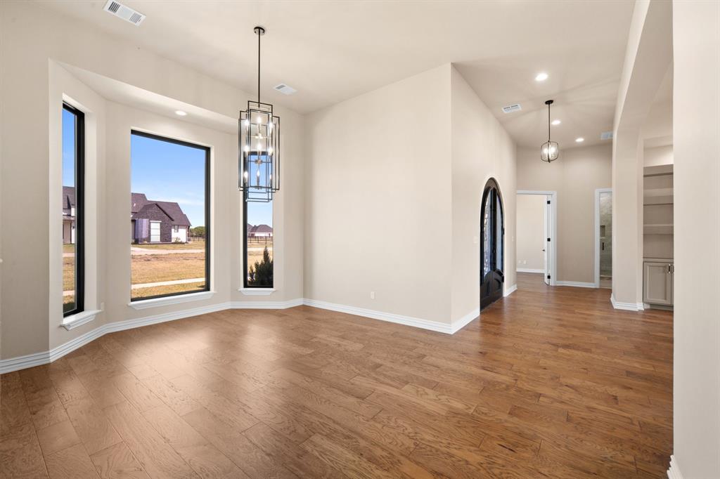 1341 Greycrest Terrace Property Photo 3