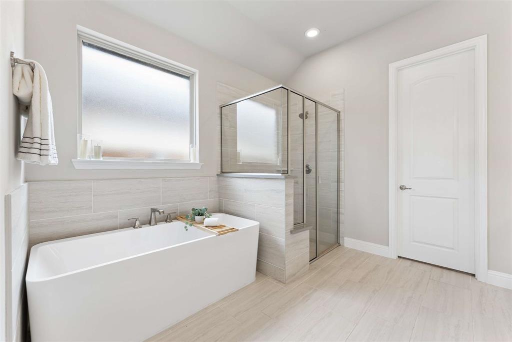 1817 Scotney Court Property Photo 18