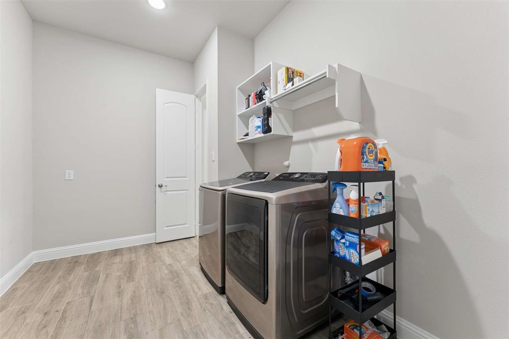 1817 Scotney Court Property Photo 25