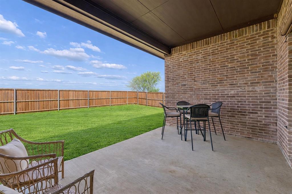 1817 Scotney Court Property Photo 27