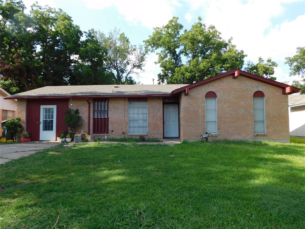 925 Shorecrest Drive
