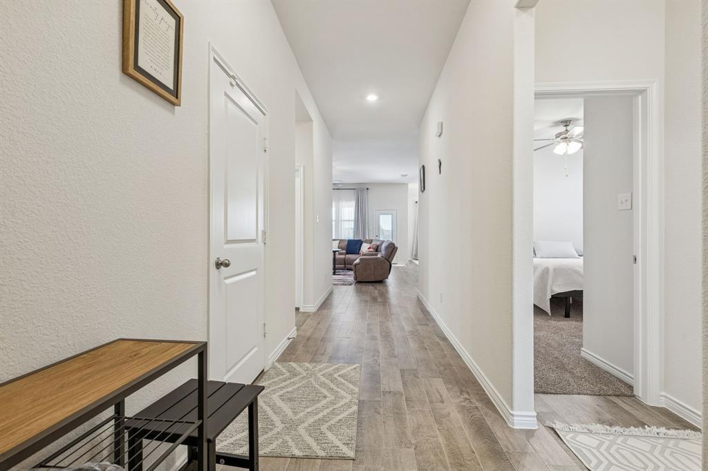 4085 Ellinger Drive Property Photo 7