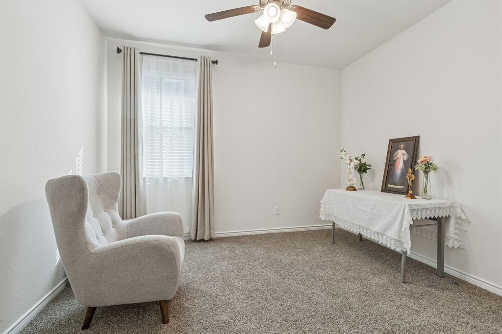 4085 Ellinger Drive Property Photo 11