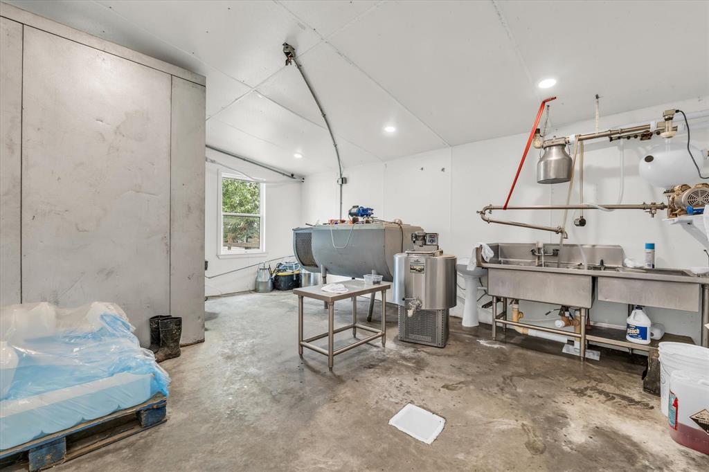 261 Windmill Lane Property Photo 32