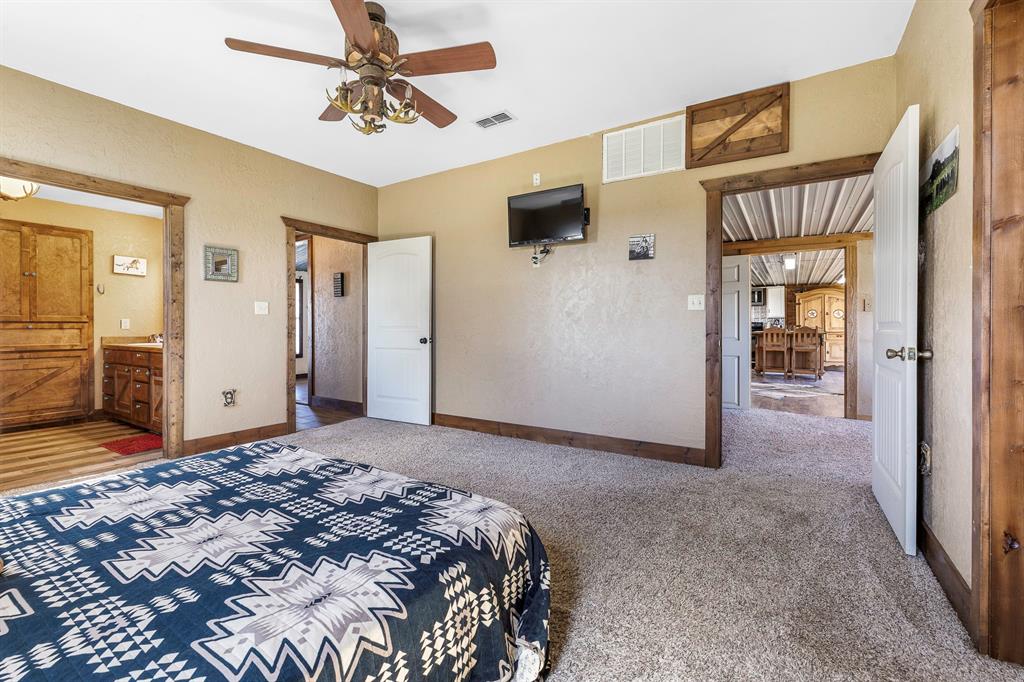 951 County Road 347 Property Photo 23