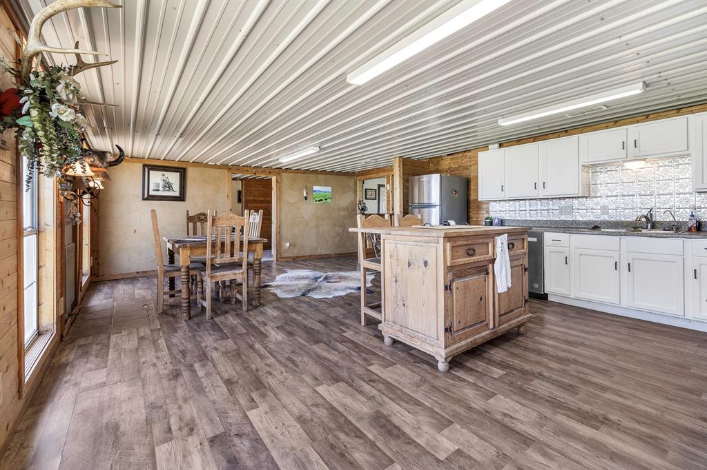 951 County Road 347 Property Photo 31