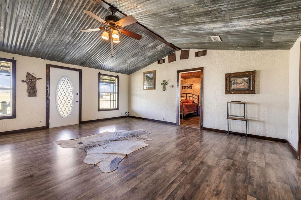 951 County Road 347 Property Photo 37