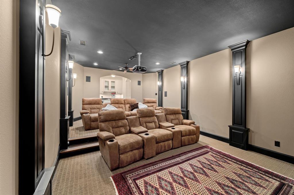 2105 Denver Drive Property Photo 26