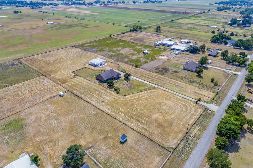 11744 Foutch Road Property Photo 3