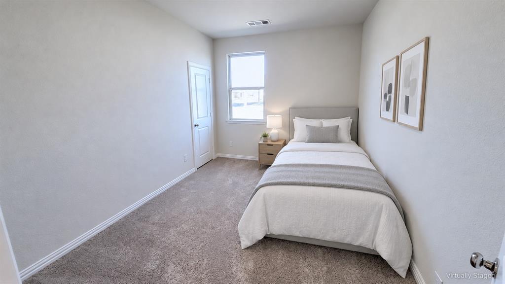 2201 River Trail Property Photo 8