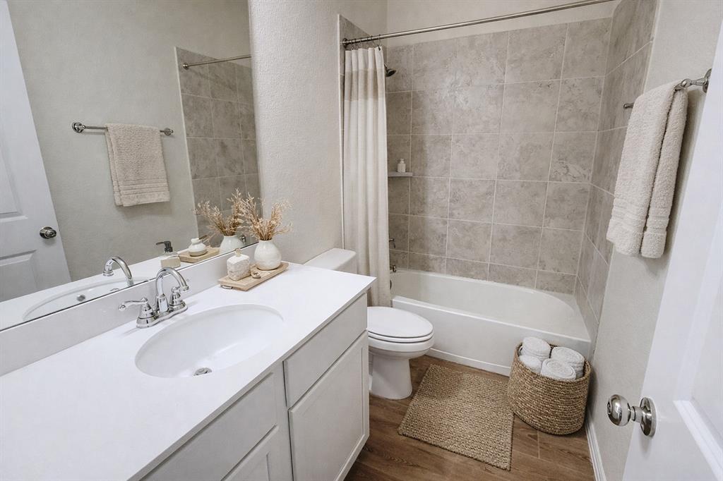 2201 River Trail Property Photo 13