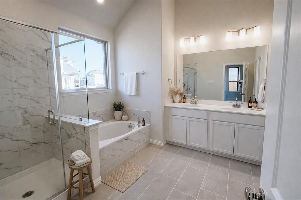 2201 River Trail Property Photo 17