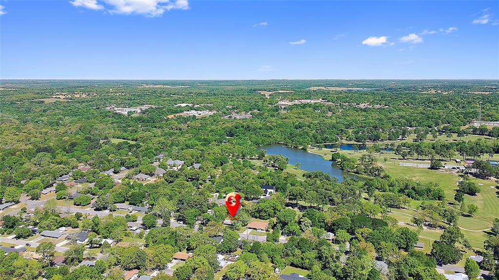 602 Colonial Drive Property Photo 39