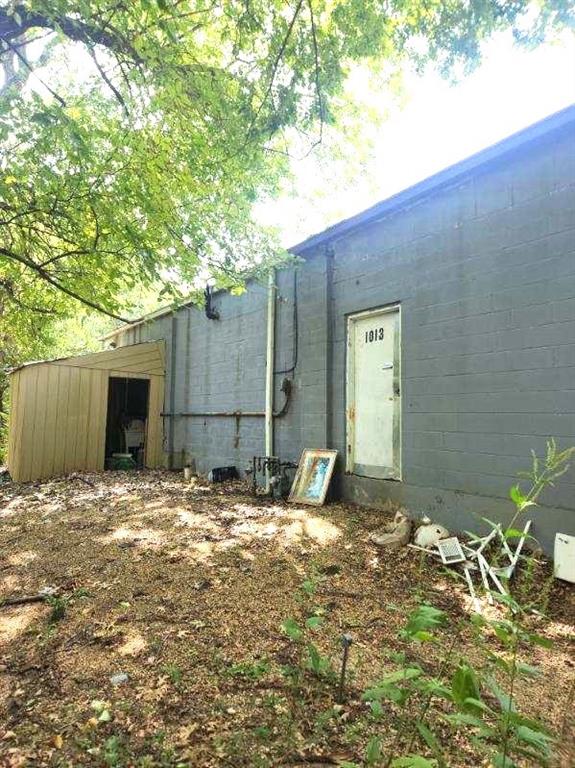 1009 N Bowen Road Property Photo 16
