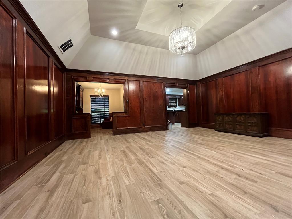 627 Meadowbrooke Place Property Photo 6