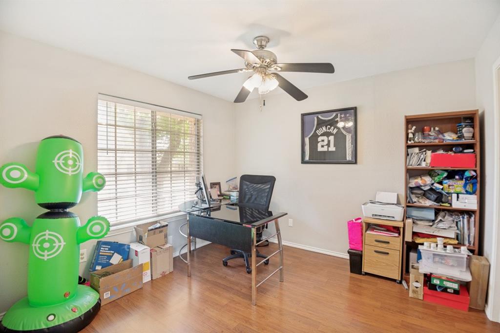 1345 Jeanette Way Property Photo 13