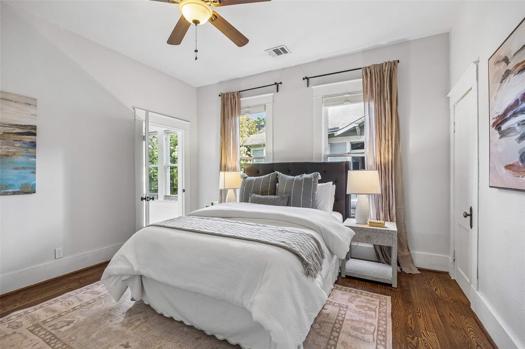 214 S Montclair Avenue Property Photo 12