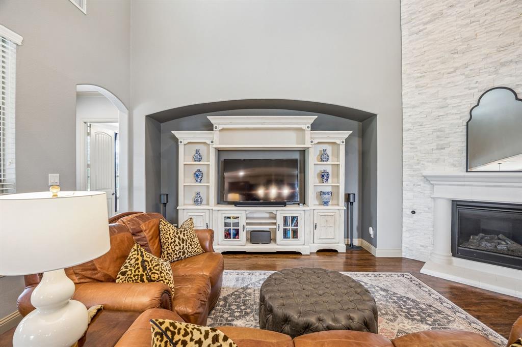 1513 Bearpath Way Property Photo 12