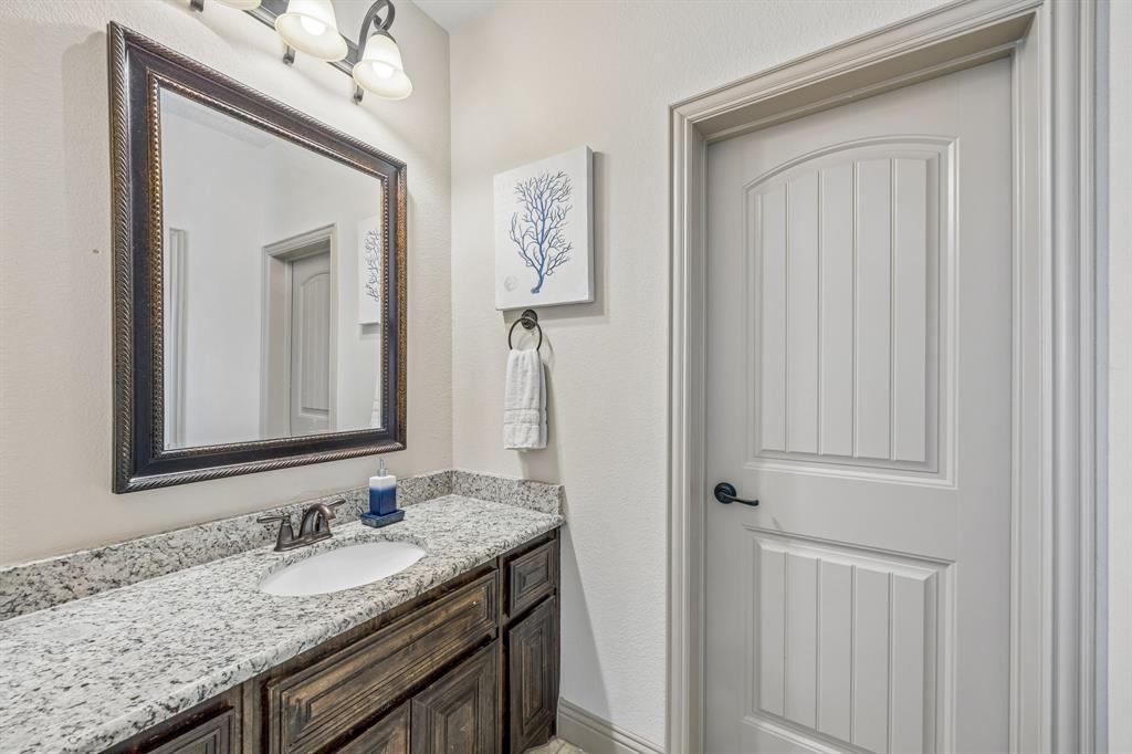1513 Bearpath Way Property Photo 27