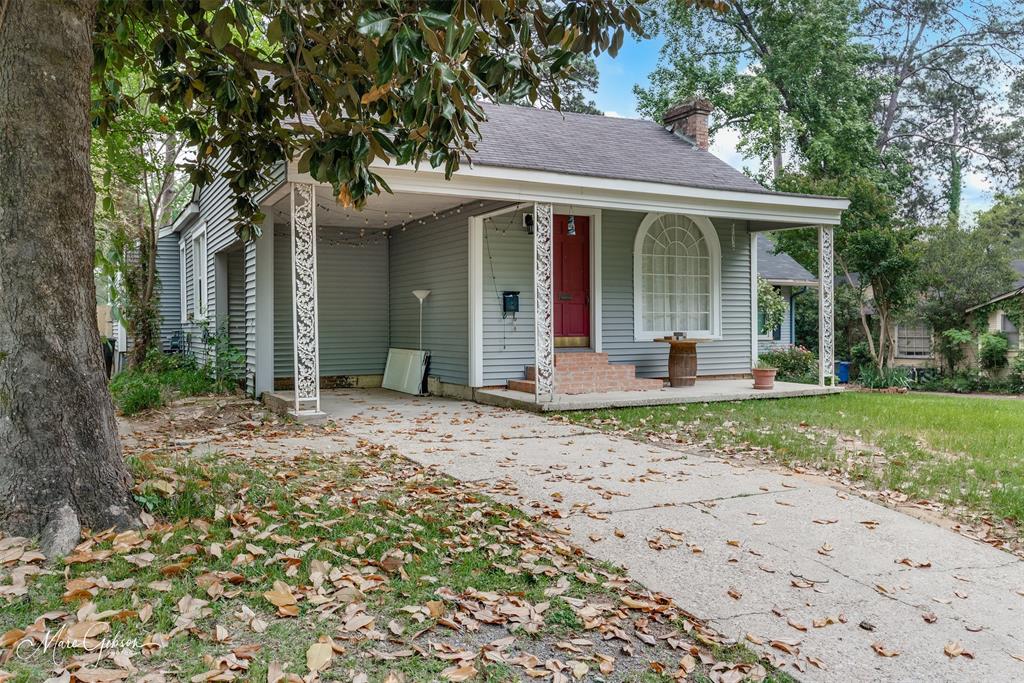 3827 Baltimore Avenue Property Photo 1