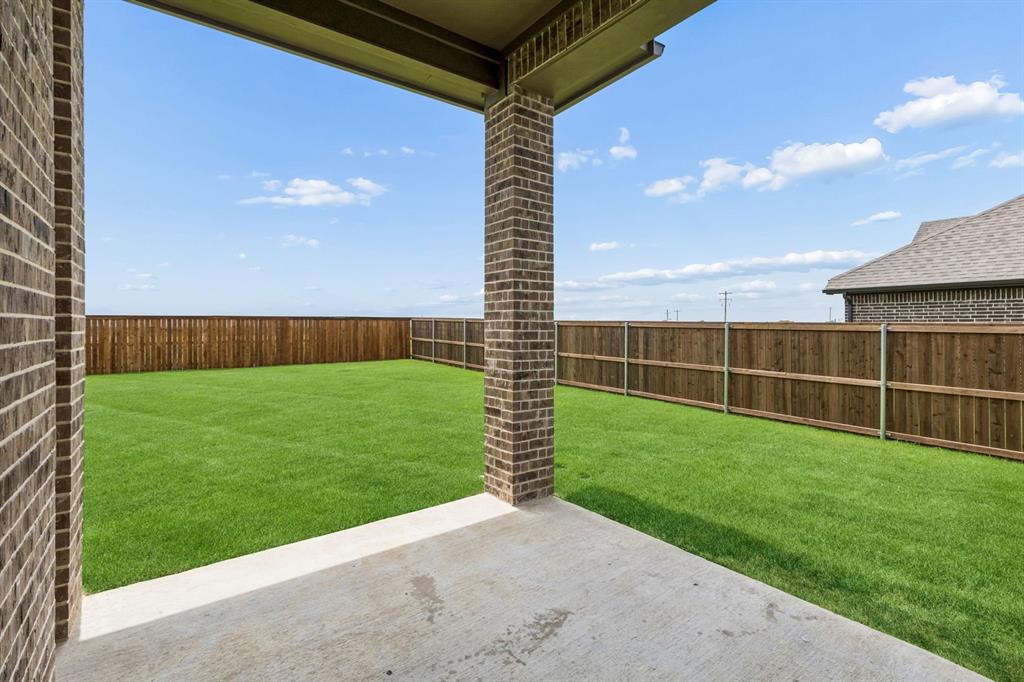 7728 Dibble Avenue Property Photo 12