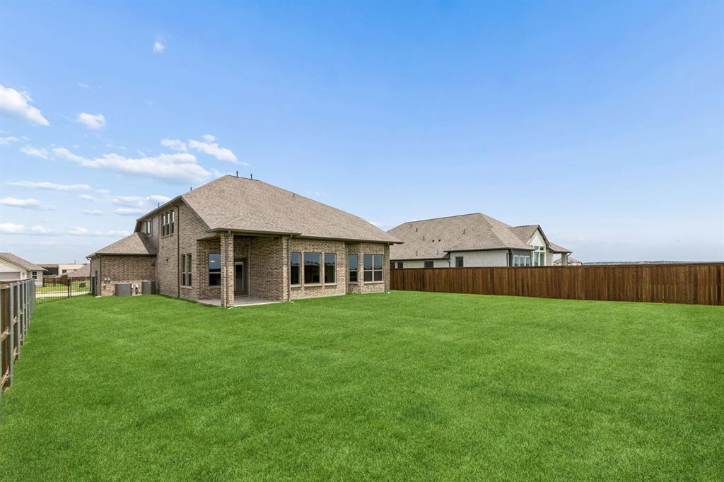 7728 Dibble Avenue Property Photo 13
