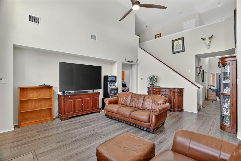 5212 Whisper Drive Property Photo 7